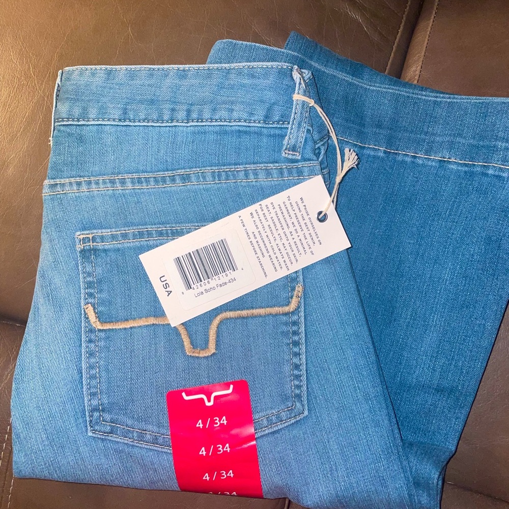 Kimes NEW Lola Soho Fade Blue Flares 4/34